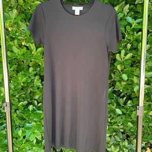 Little black (T-shirt) dress